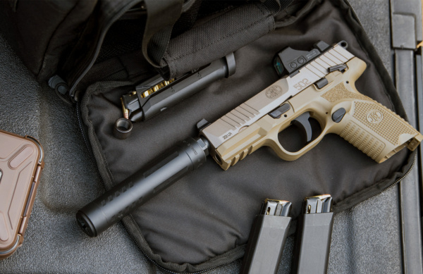 FN ?sRimfire Suppressor – The Catch 22 Ti